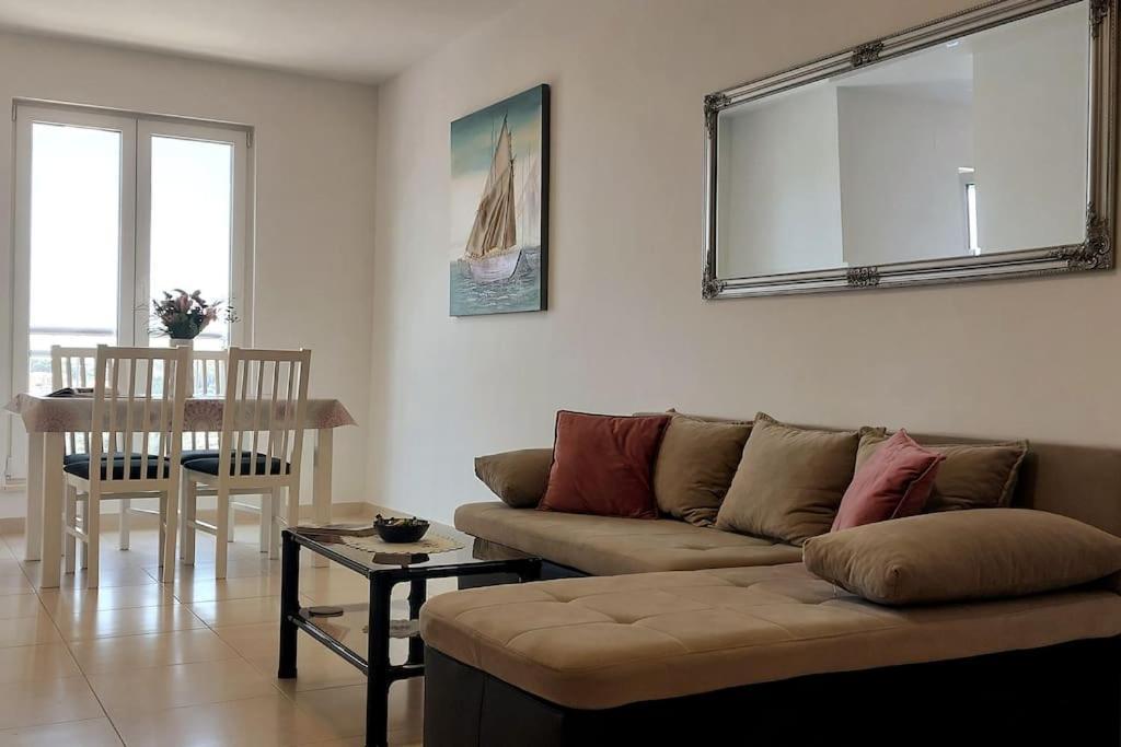 Apartman Infinity, Free Parking ดูบรอฟนิก ภายนอก รูปภาพ