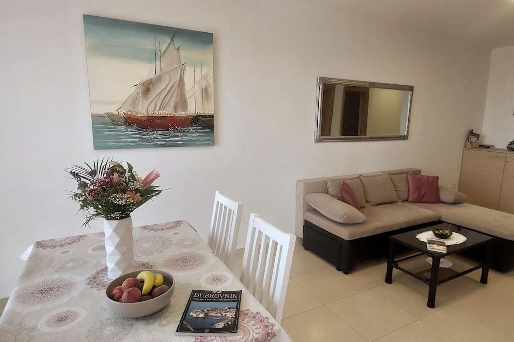 Apartman Infinity, Free Parking ดูบรอฟนิก ภายนอก รูปภาพ